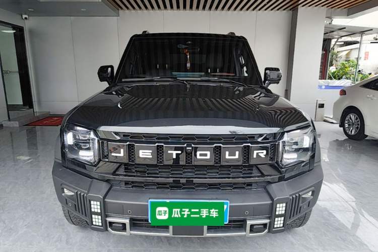 Used JETOUR Traveler 2023 2.0T All-Wheel Drive CrossPRO+ Front