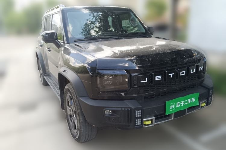 Used JETOUR Traveler 2023 1.5T Two-Wheel Drive Discovery PRO Front Right 45 Deg