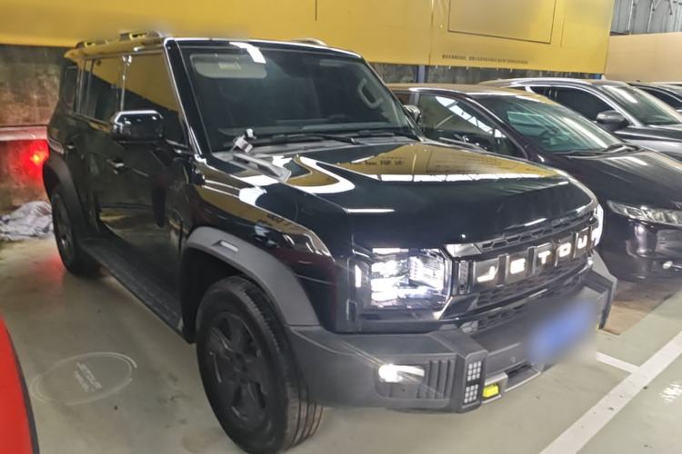 Used JETOUR Traveler 2023 1.5T Two-Wheel Drive Discovery PRO Front Right 45 Deg