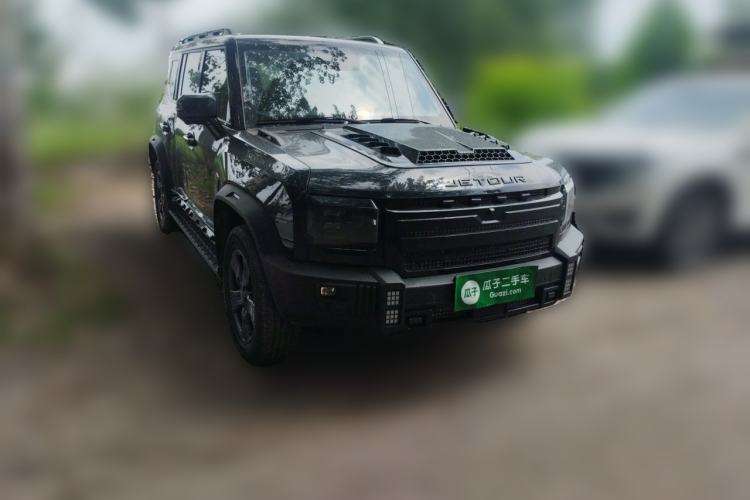 Used JETOUR Traveler 2023 1.5T Two-Wheel Drive Discovery PRO Front Right 45 Deg