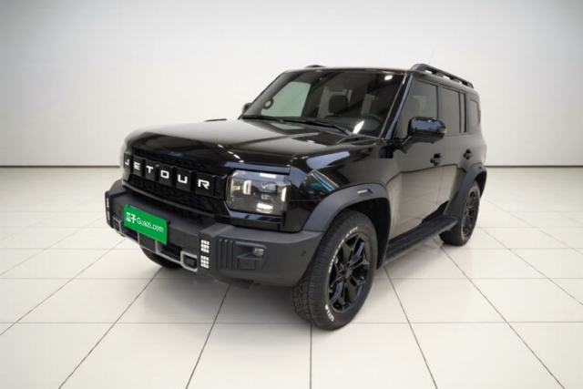 Ojetý JETOUR Traveler 2023 2.0T All-Wheel Drive Conquer PRO