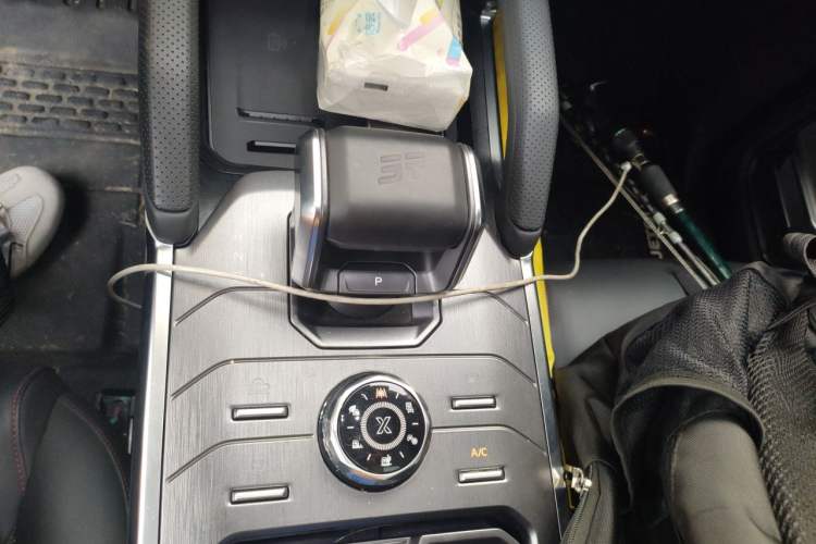 Used JETOUR Traveler 2023 2.0T All-Wheel Drive Conquer PRO Gear Lever