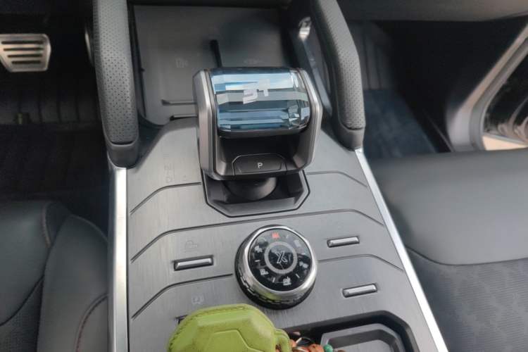 Used JETOUR Traveler 2023 2.0T All-Wheel Drive Conquer PRO Gear Lever