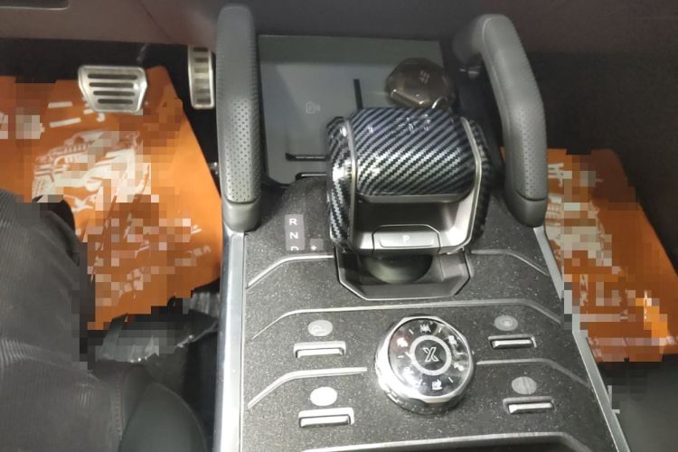 Used JETOUR Traveler 2023 2.0T All-Wheel-Drive CrossPRO Gear Lever