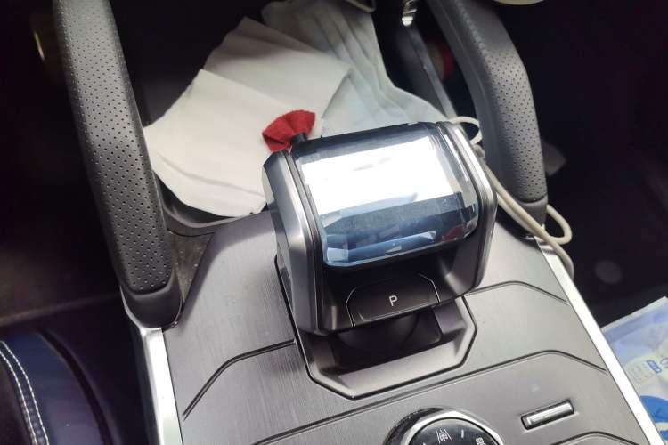 Used JETOUR Traveler 2023 2.0T Four-Wheel Drive Conqueror Gear Lever
