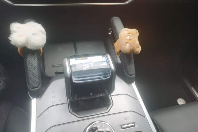 Used JETOUR Traveler 2023 2.0T All-Wheel Drive Conquer PRO Gear Lever