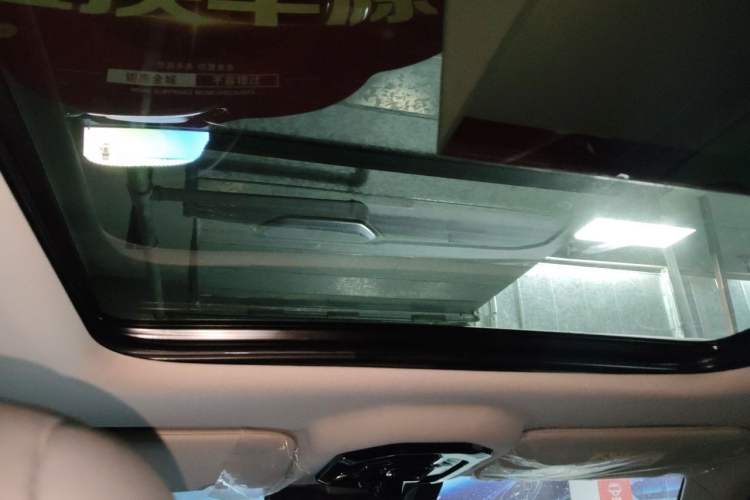 Used JETOUR Traveler 2023 2.0T All-Wheel-Drive CrossPRO Headliner
