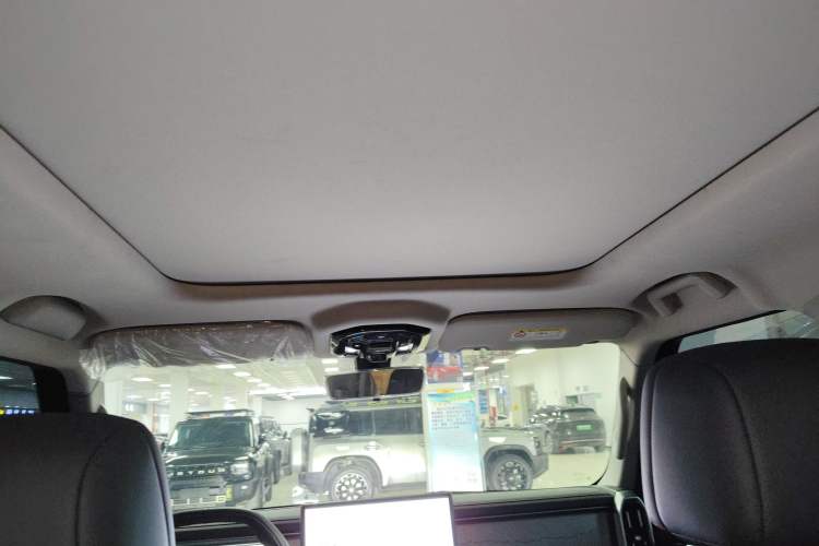 Used JETOUR Traveler 2023 1.5T Two-Wheel Drive Discovery PRO Headliner