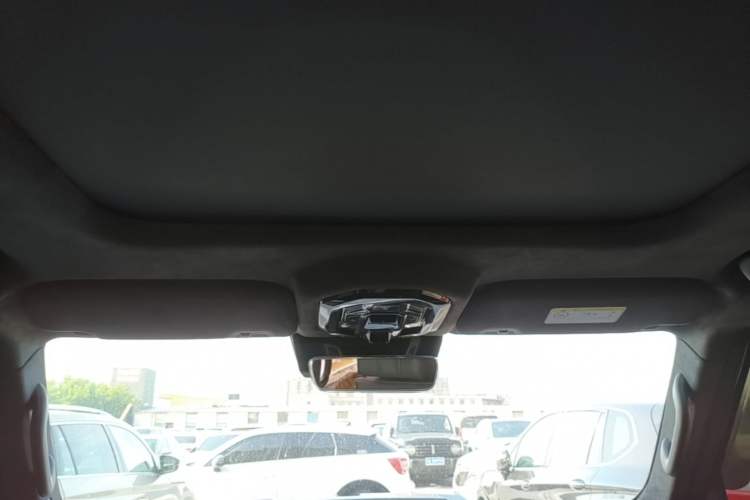Used JETOUR Traveler 2023 2.0T All-Wheel Drive CrossPRO+ Headliner