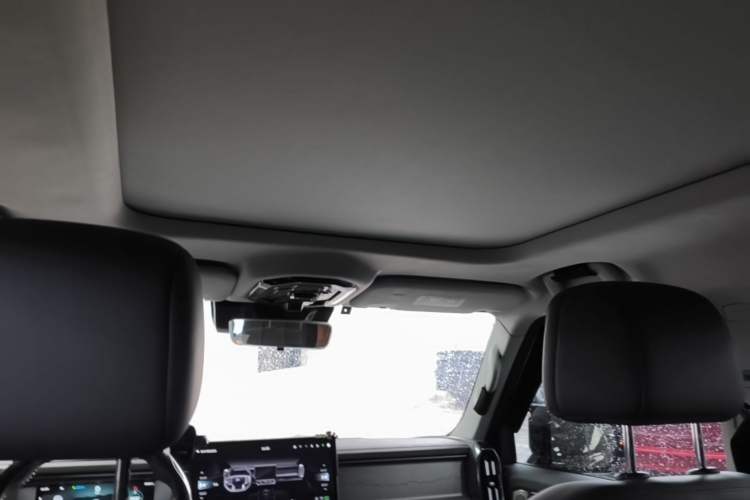 Used JETOUR Traveler 2023 2.0T All-Wheel-Drive CrossPRO Headliner