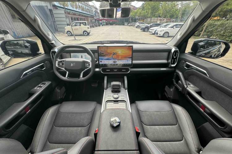 Used JETOUR Traveler 2023 1.5T Two-Wheel Drive Discovery PRO Interior 1