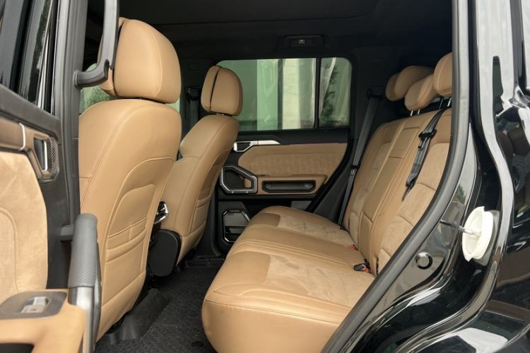 Used JETOUR Traveler 2023 2.0T All-Wheel Drive Conquer PRO Interior 1