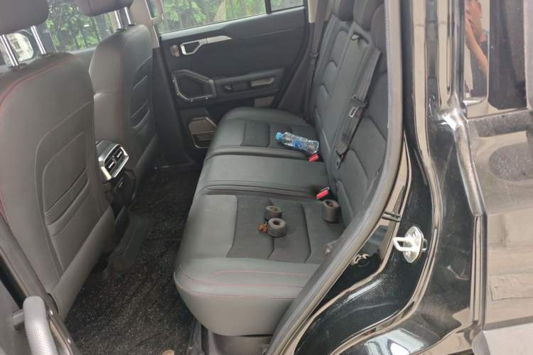 Used JETOUR Traveler 2023 2.0T All-Wheel-Drive CrossPRO Interior 4