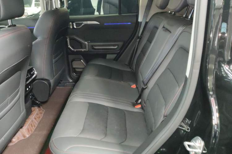 Used JETOUR Traveler 2023 2.0T All-Wheel-Drive CrossPRO Interior 4