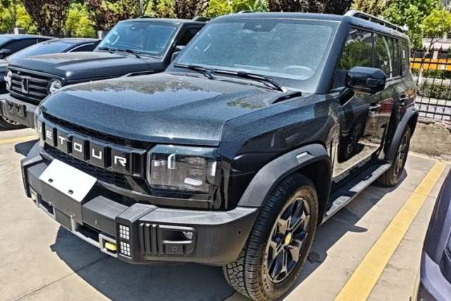 Used JETOUR Traveler 2023 2.0T All-Wheel Drive CrossPRO+