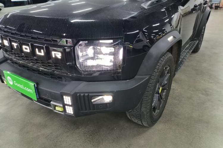 Used JETOUR Traveler 2023 2.0T All-Wheel Drive CrossPRO+ Left Front Headlight