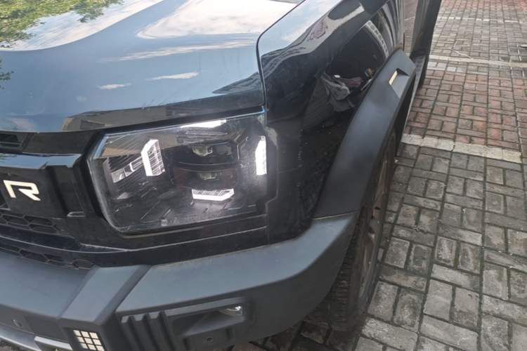 Used JETOUR Traveler 2023 2.0T Four-Wheel Drive Conqueror Left Front Headlight