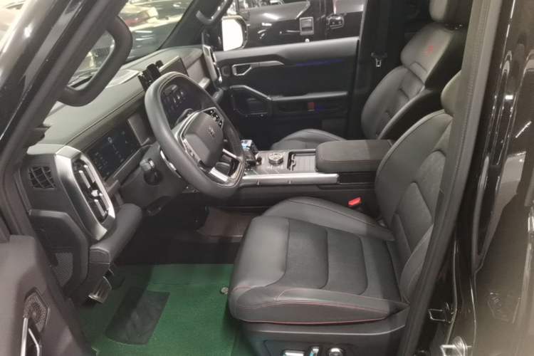 Used JETOUR Traveler 2023 2.0T All-Wheel Drive Conquer PRO Left Front Seat