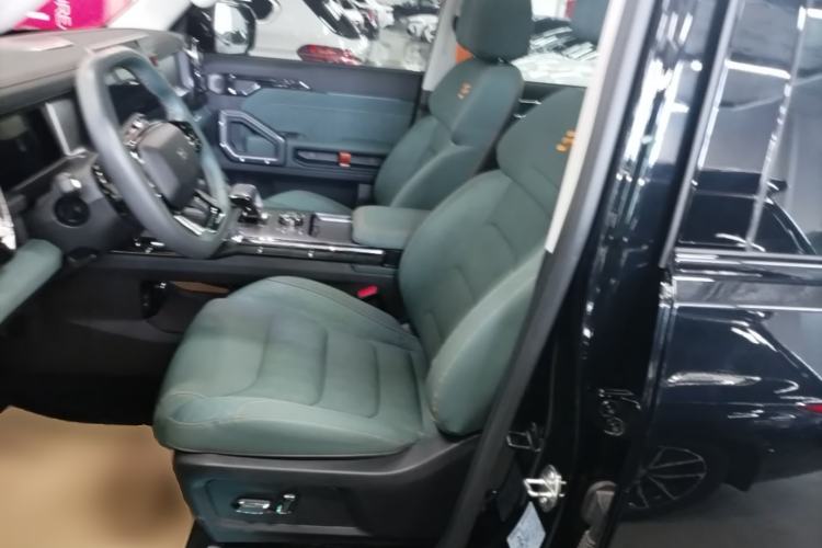 Used JETOUR Traveler 2023 2.0T All-Wheel-Drive CrossPRO Left Front Seat