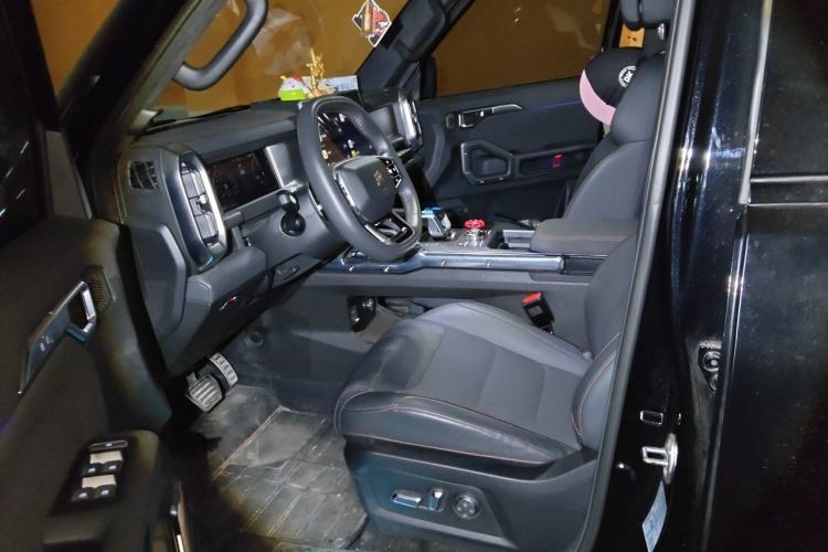 Used JETOUR Traveler 2023 2.0T All-Wheel Drive Conquer PRO Left Front Seat