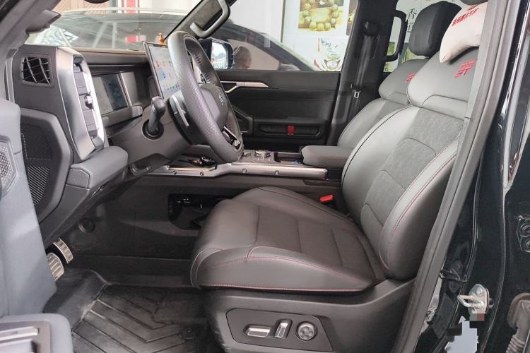 Used JETOUR Traveler 2023 2.0T All-Wheel Drive CrossPRO+ Left Front Seat