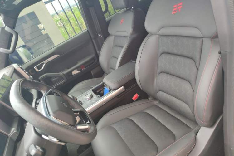 Used JETOUR Traveler 2023 2.0T All-Wheel Drive CrossPRO+ Left Front Seat