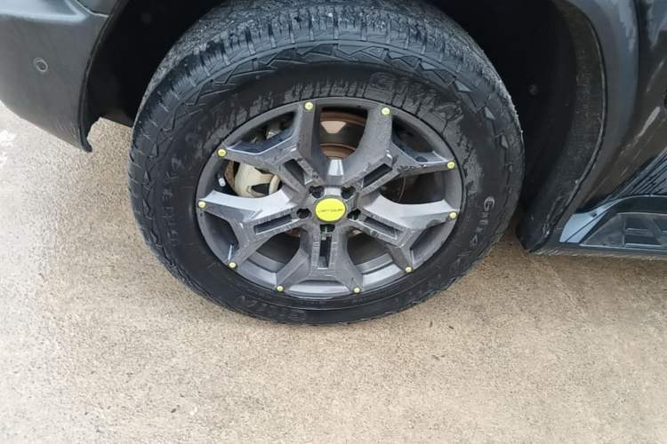 Used JETOUR Traveler 2023 2.0T All-Wheel Drive CrossPRO+ Left Front Wheel Hub