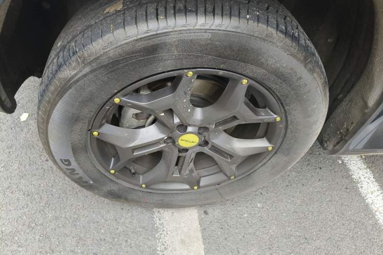 Used JETOUR Traveler 2023 2.0T All-Wheel-Drive CrossPRO Left Front Wheel Hub