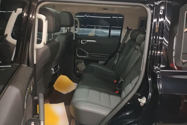 Used JETOUR Traveler 2023 1.5T Two-Wheel Drive Discovery PRO Left Rear Seat