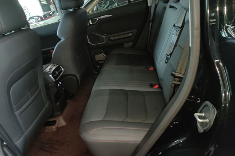 Used JETOUR Traveler 2023 2.0T All-Wheel-Drive Crosser Left Rear Seat
