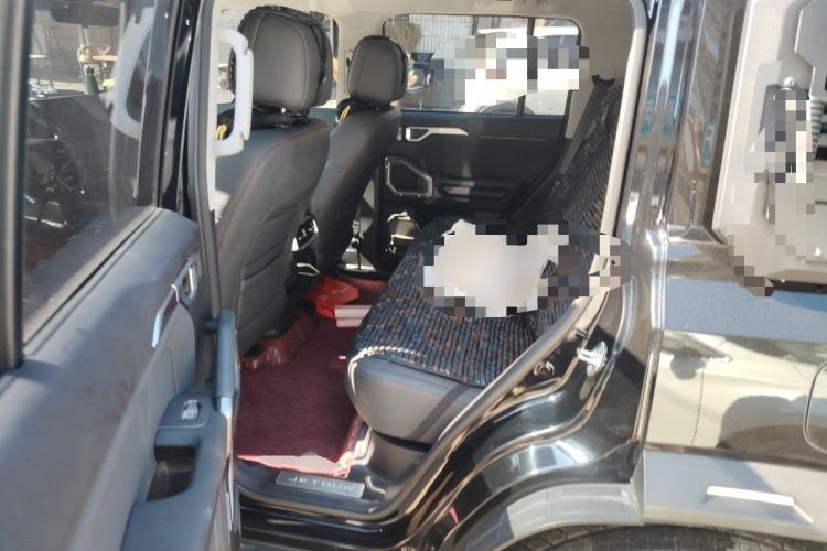 Used JETOUR Traveler 2023 2.0T Four-Wheel Drive Conqueror Left Rear Seat
