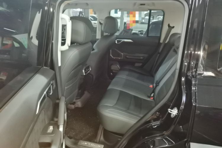 Used JETOUR Traveler 2023 2.0T All-Wheel-Drive CrossPRO Left Rear Seat