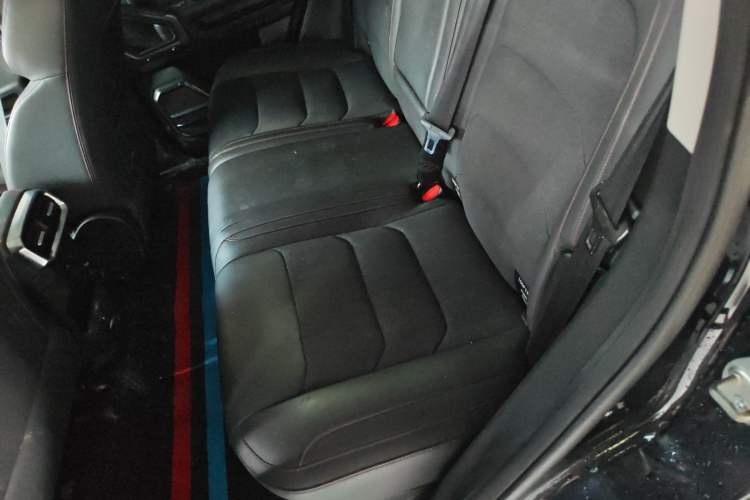 Used JETOUR Traveler 2023 1.5T Two-Wheel Drive Discovery PRO Left Rear Seat