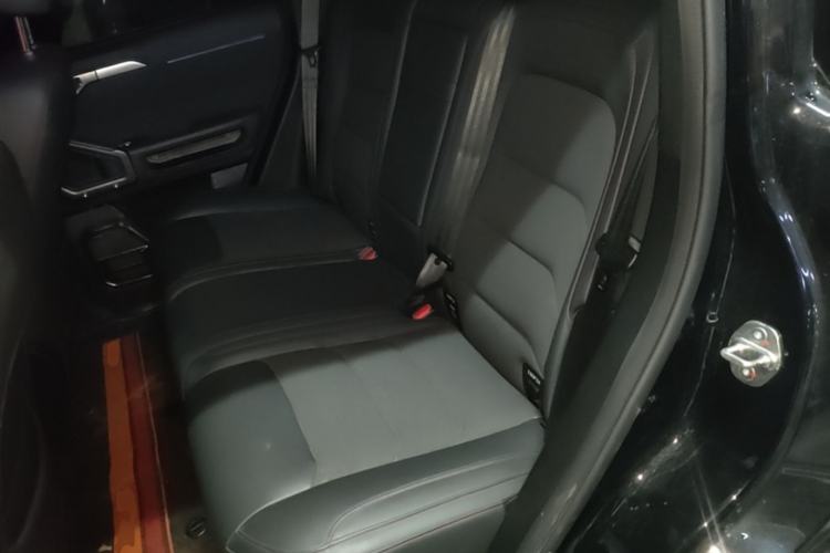 Used JETOUR Traveler 2023 2.0T All-Wheel Drive CrossPRO+ Left Rear Seat