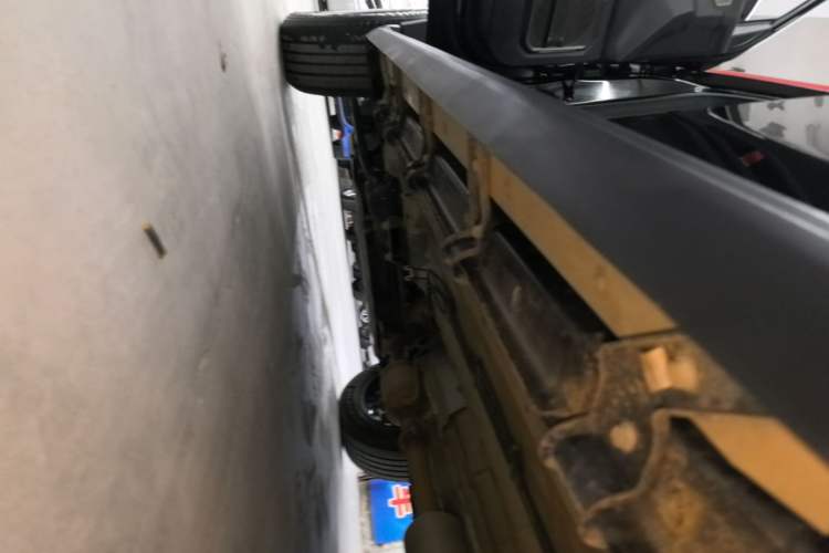 Used JETOUR Traveler 2023 1.5T Two-Wheel Drive Discovery PRO Left Side Sill
