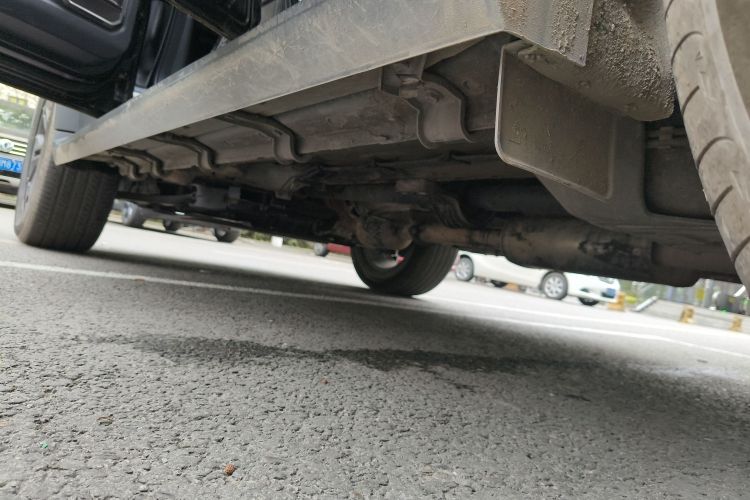 Used JETOUR Traveler 2023 2.0T All-Wheel-Drive CrossPRO Left Side Sill