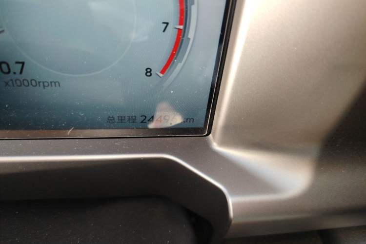 Used JETOUR Traveler 2023 2.0T Four-Wheel Drive Conqueror Odometer Close Up
