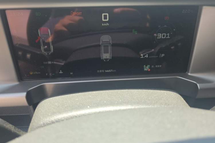 Used JETOUR Traveler 2023 1.5T Two-Wheel Drive Discovery PRO Odometer Close Up