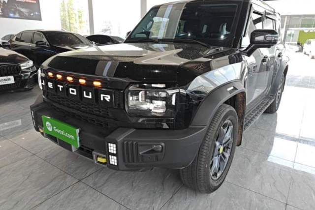 Used JETOUR Traveler 2023 2.0T All-Wheel-Drive CrossPRO