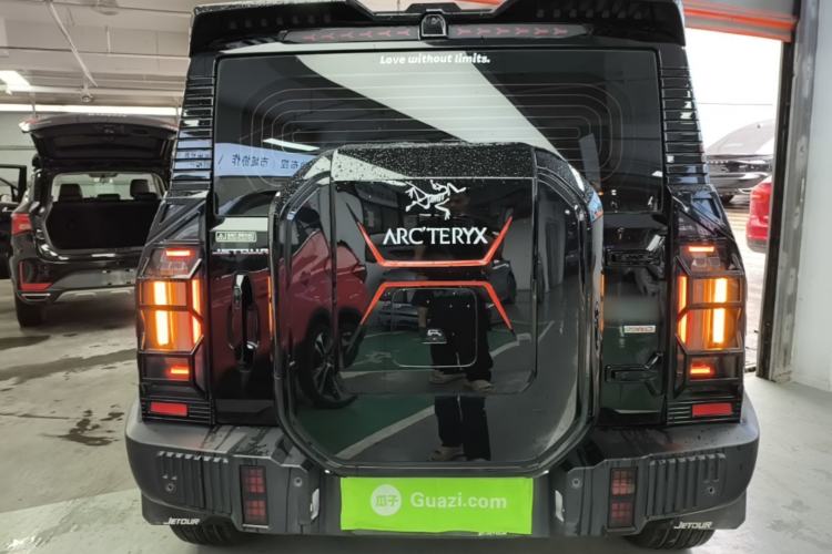 Used JETOUR Traveler 2023 2.0T All-Wheel-Drive CrossPRO Rear