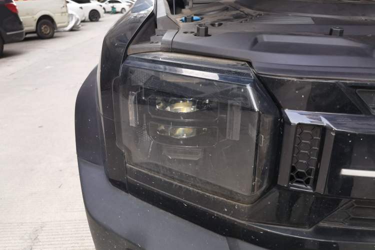 Used JETOUR Traveler 2023 1.5T Two-Wheel Drive Discovery PRO Right Front Headlight
