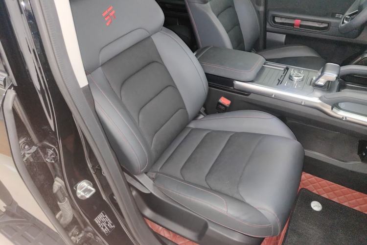 Used JETOUR Traveler 2023 1.5T Two-Wheel Drive Discovery PRO Right Front Seat