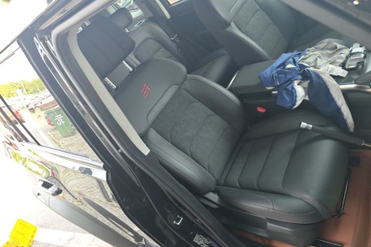 Used JETOUR Traveler 2023 2.0T All-Wheel-Drive CrossPRO Right Front Seat
