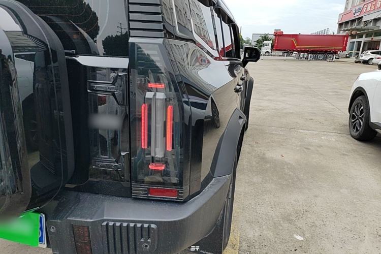 Used JETOUR Traveler 2023 1.5T Two-Wheel Drive Discovery PRO Right Rear Taillight