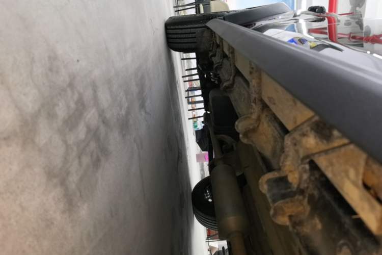 Used JETOUR Traveler 2023 1.5T Two-Wheel Drive Discovery PRO Right Side Sill