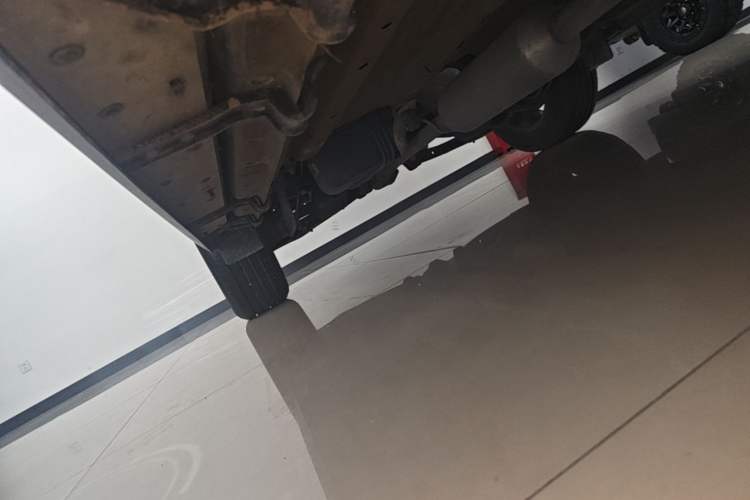 Used JETOUR Traveler 2023 1.5T Two-Wheel Drive Discovery PRO Right Side Sill