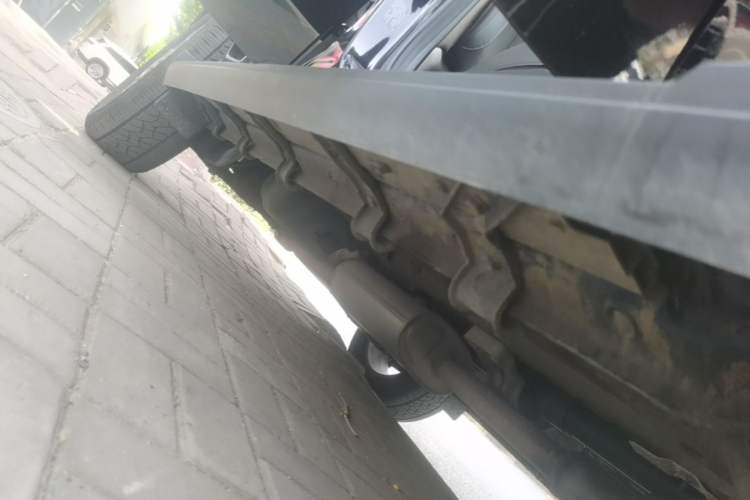 Used JETOUR Traveler 2023 2.0T All-Wheel Drive Conquer PRO Right Side Sill