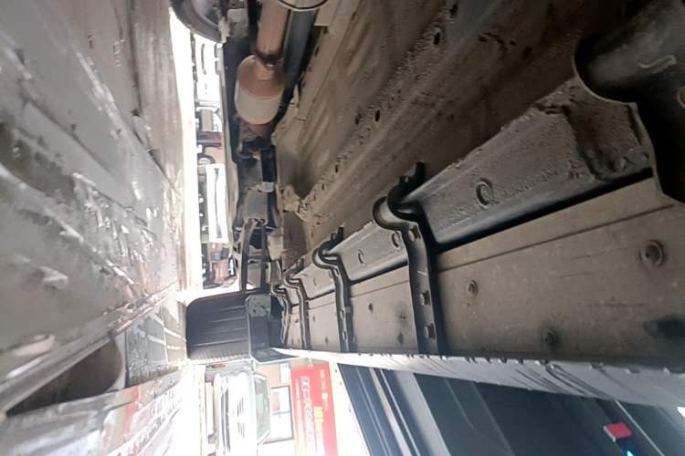 Used JETOUR Traveler 2023 2.0T All-Wheel-Drive CrossPRO Right Side Sill