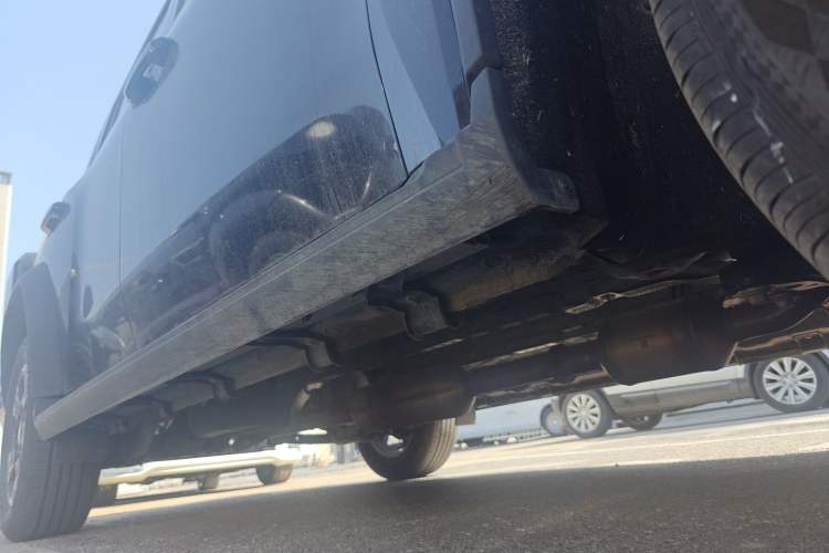 Used JETOUR Traveler 2023 1.5T Two-Wheel Drive Discovery PRO Right Side Sill