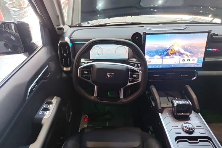Used JETOUR Traveler 2023 2.0T Four-Wheel Drive Conqueror Steering Wheel